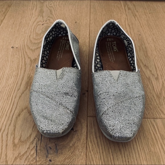 toms silver glitter women's classics